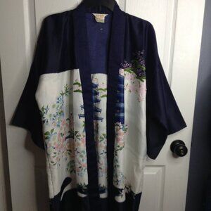 VTG Authentic Japanese Kimono, IchiBan; OS, Handmade in Japan, Satiny, Floral